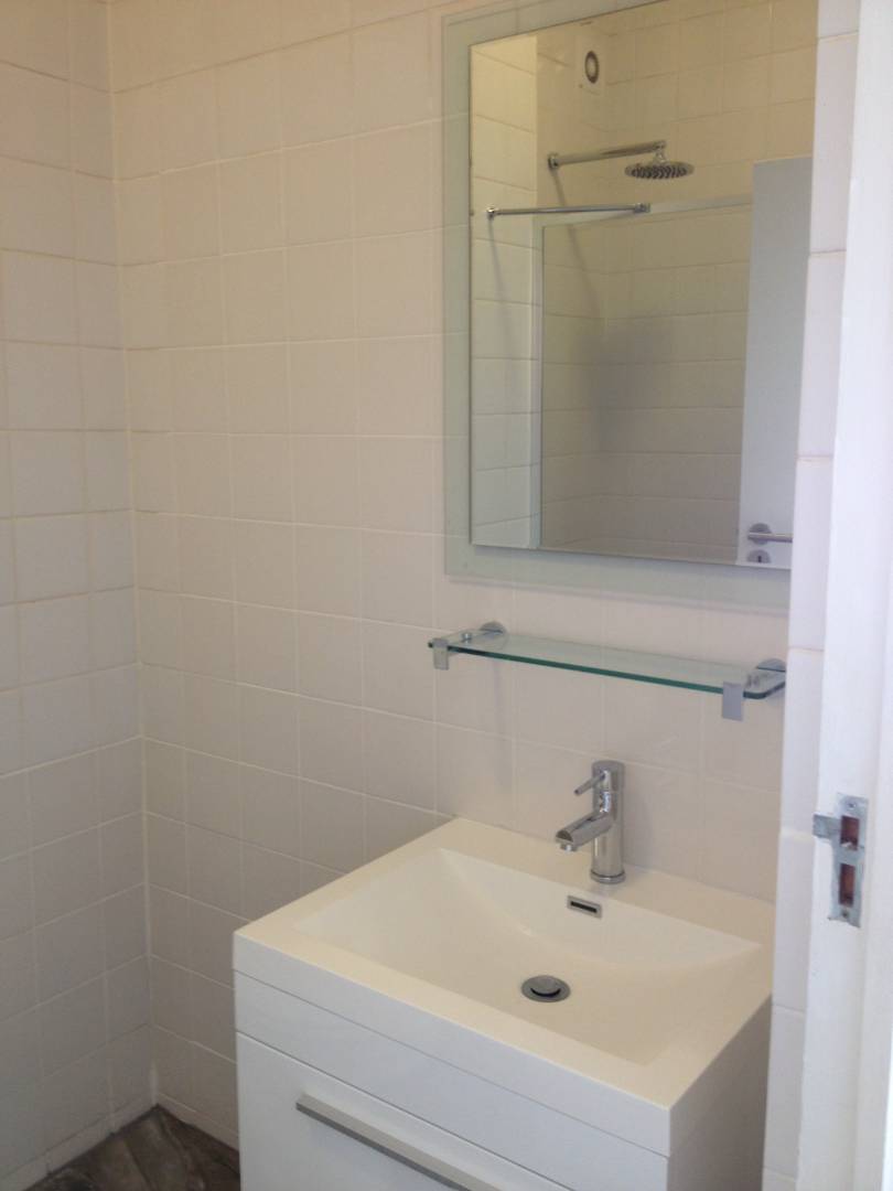 To Let 1 Bedroom Property for Rent in Sea Point Western Cape